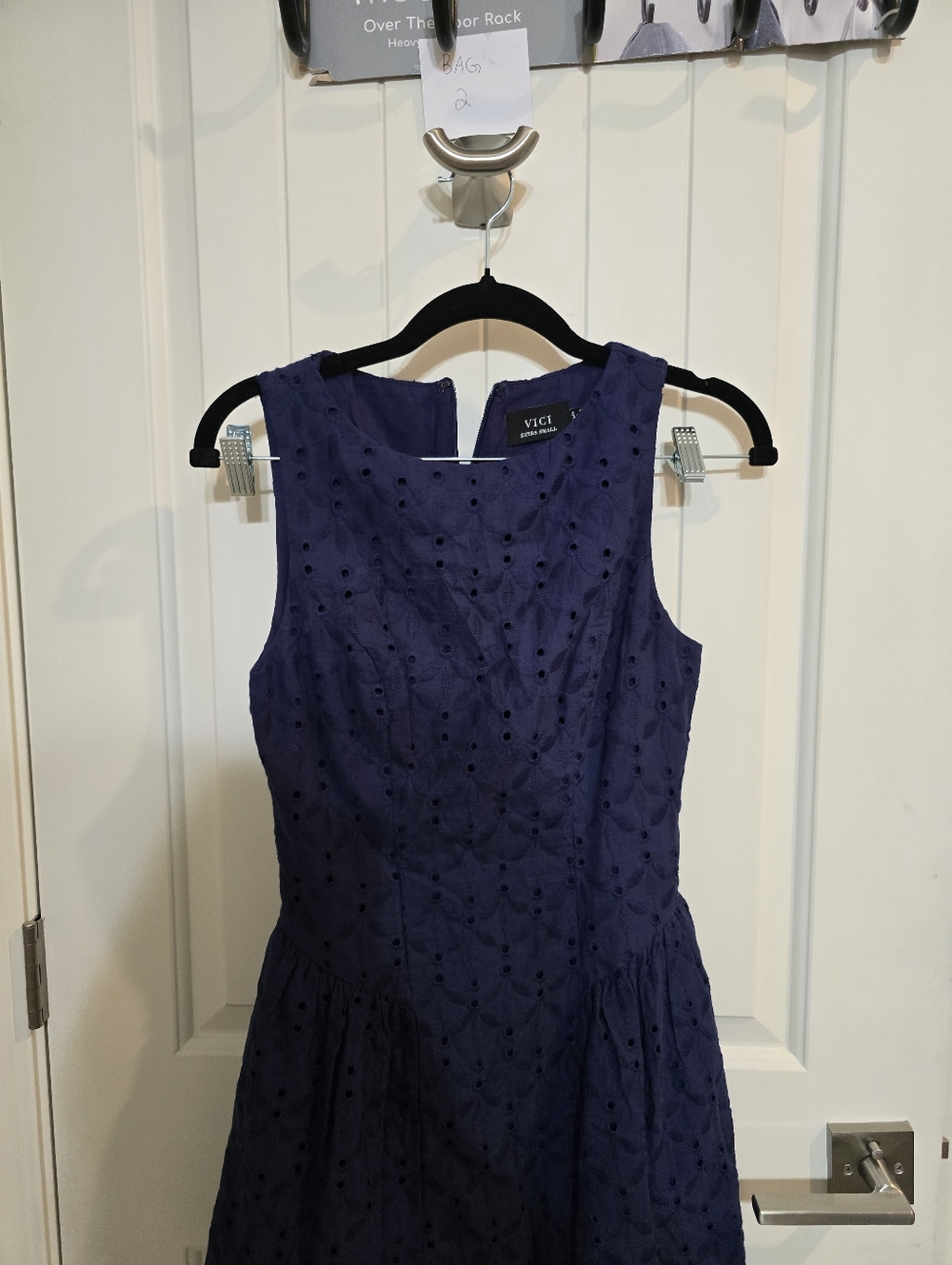 NWOT ViCI Paige Minidress Navy Eyelet Sleeveless Fit & Flare Dress XS 2 0 Summer - Picture 6 of 9
